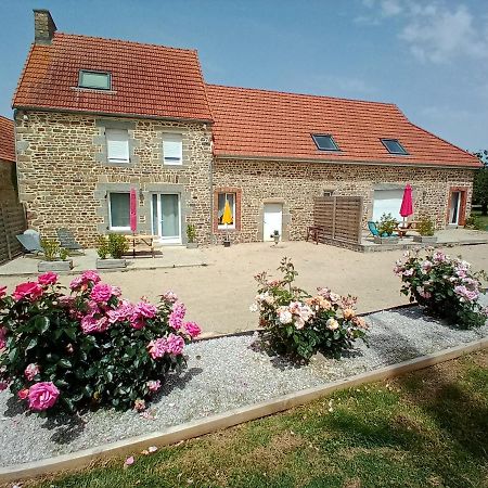 La Ferme d' Emerentine Bacilly Esterno foto