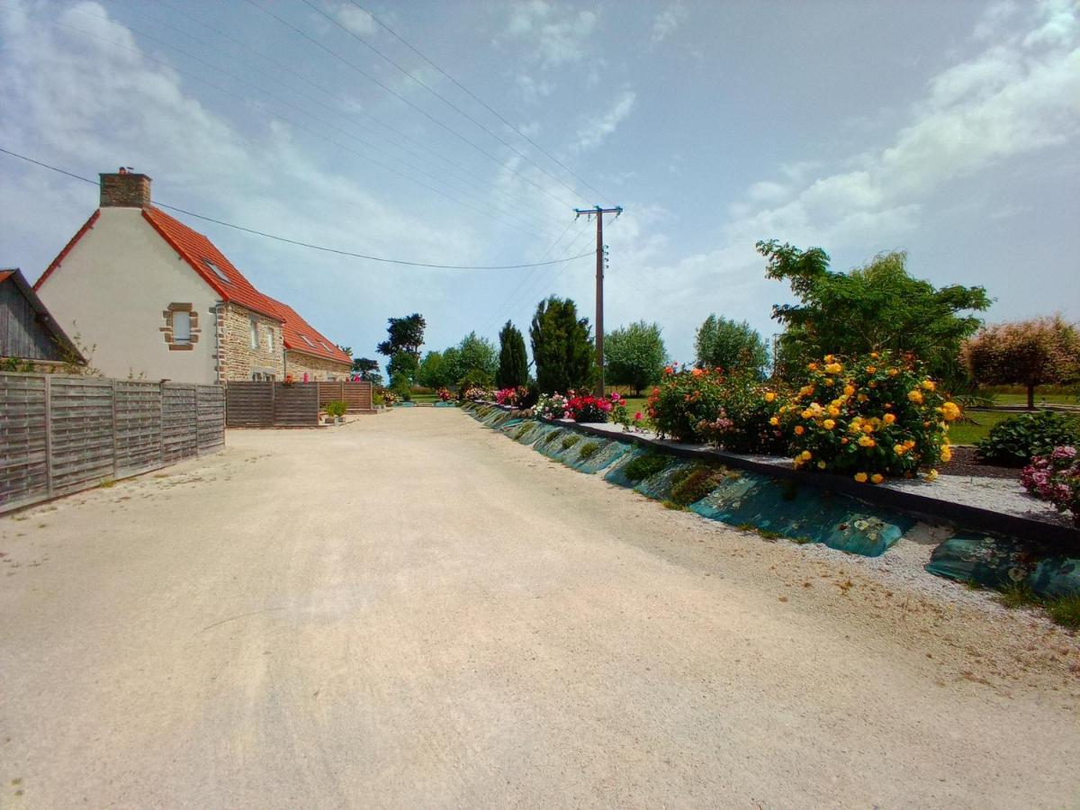 La Ferme d' Emerentine Bacilly Esterno foto