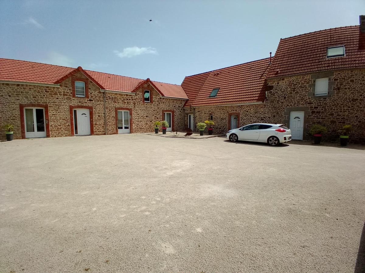 La Ferme d' Emerentine Bacilly Esterno foto