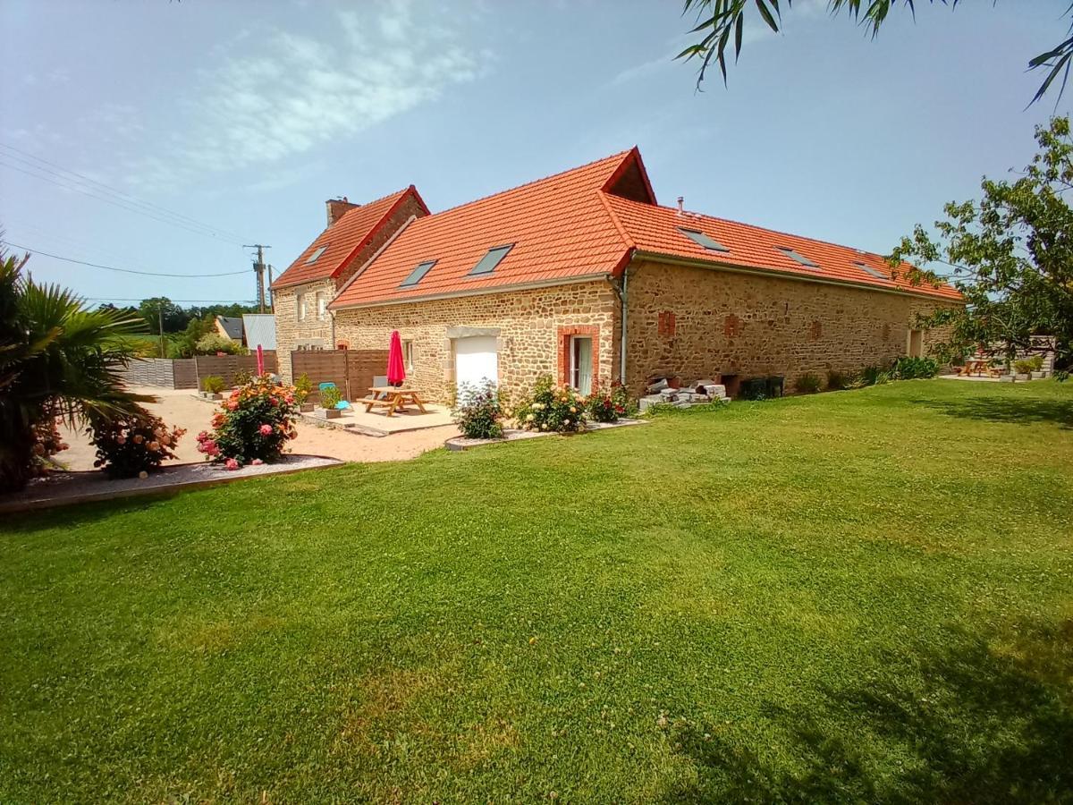 La Ferme d' Emerentine Bacilly Esterno foto